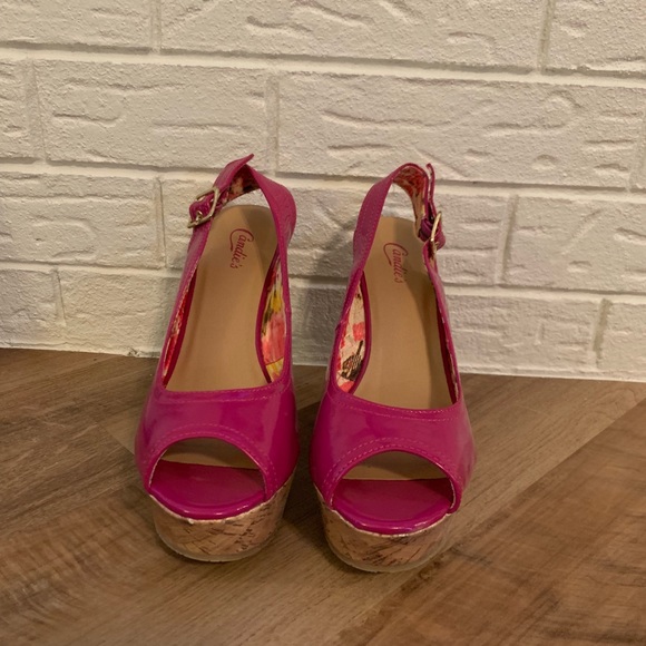 Candie's Shoes - Pink wedges